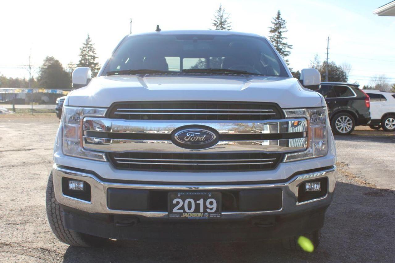 2019 Ford F-150 Lariat Photo3