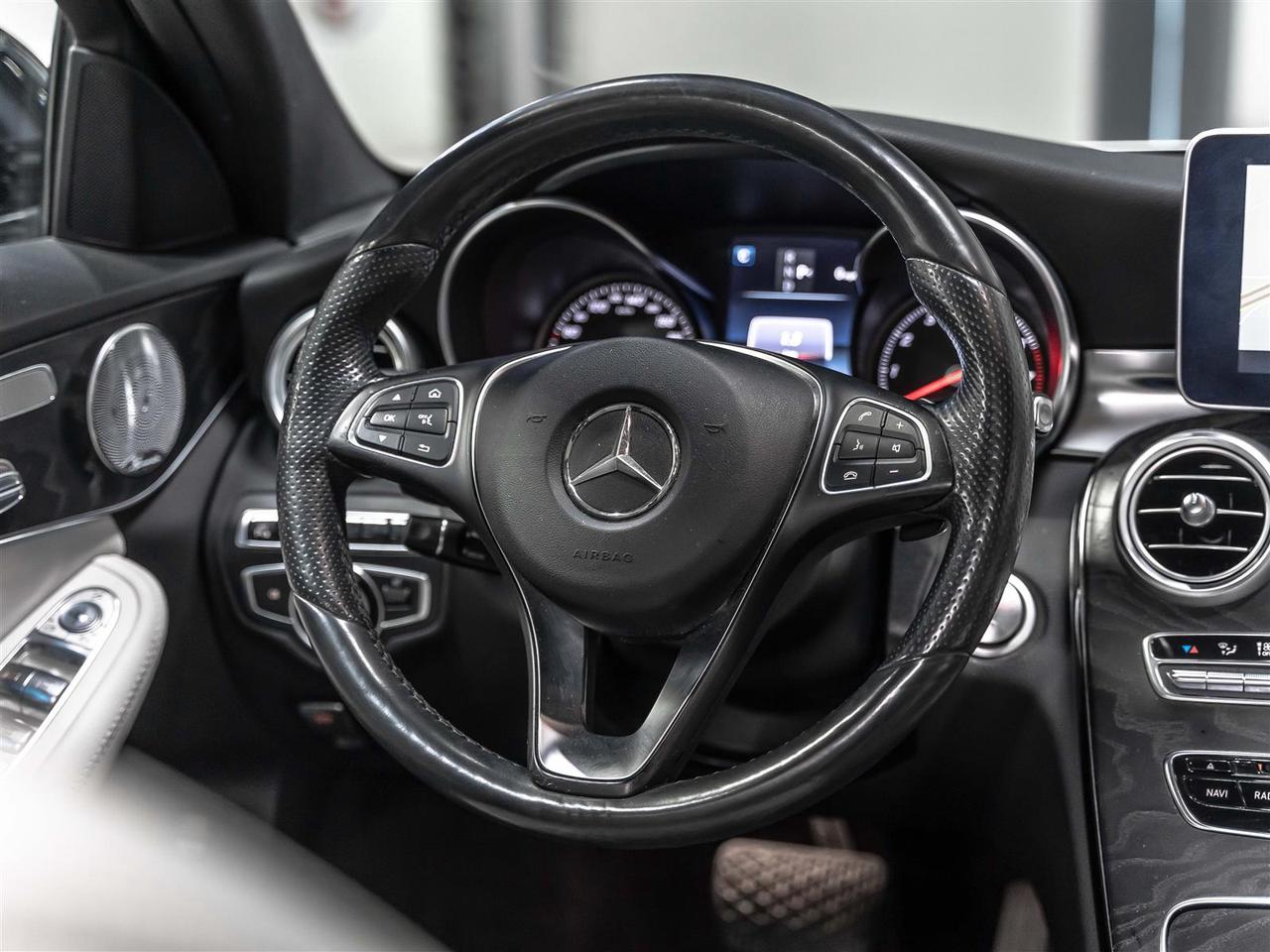 2016 Mercedes-Benz C 300 C 300|AMG Night Package|Burmester Sound|360 Camera|Accident Free Photo