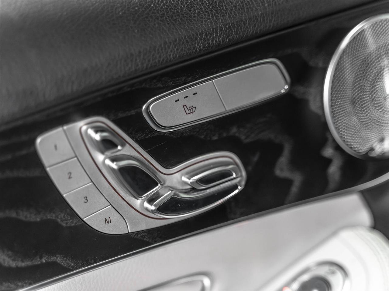 2016 Mercedes-Benz C 300 C 300|AMG Night Package|Burmester Sound|360 Camera|Accident Free Photo