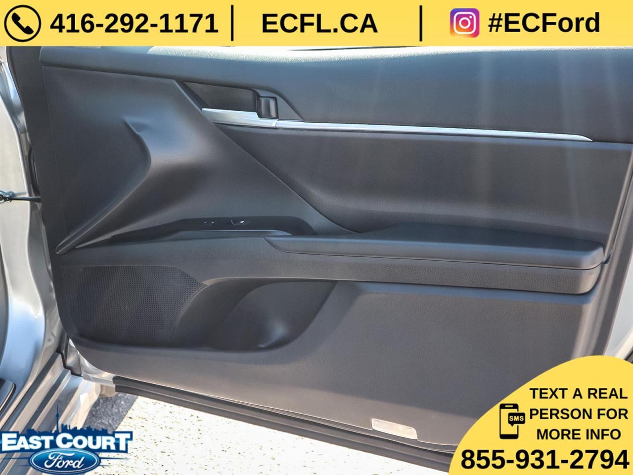 2019 Toyota Camry SE| HEATED SEATS| TOUCH SCREEN| AUTO AC| MORE Photo