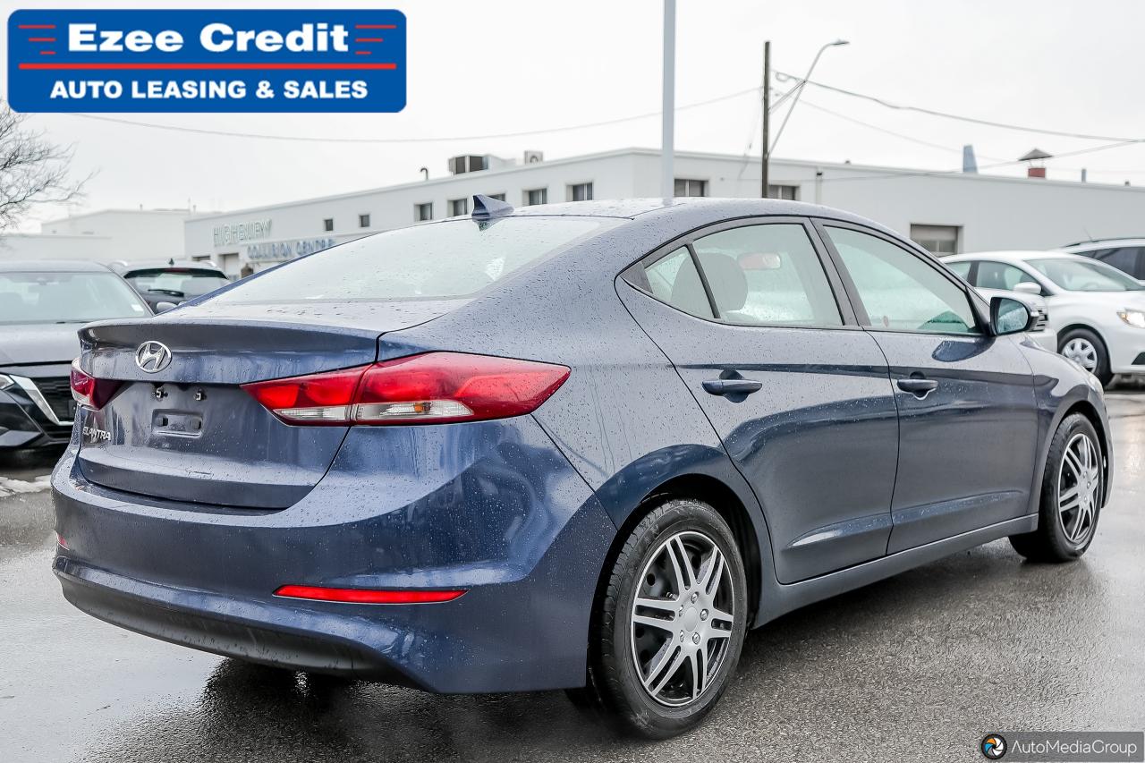2017 Hyundai Elantra GL Photo