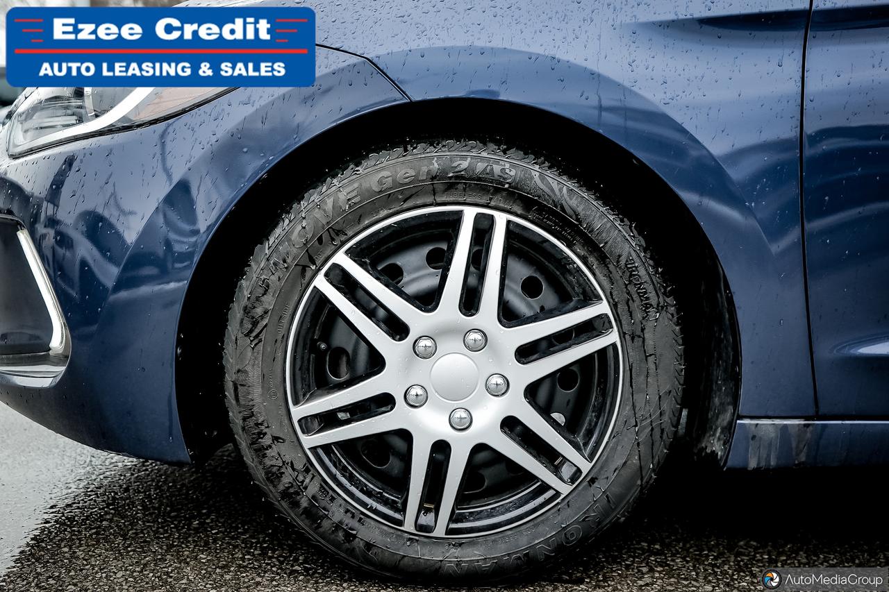 2017 Hyundai Elantra GL Photo