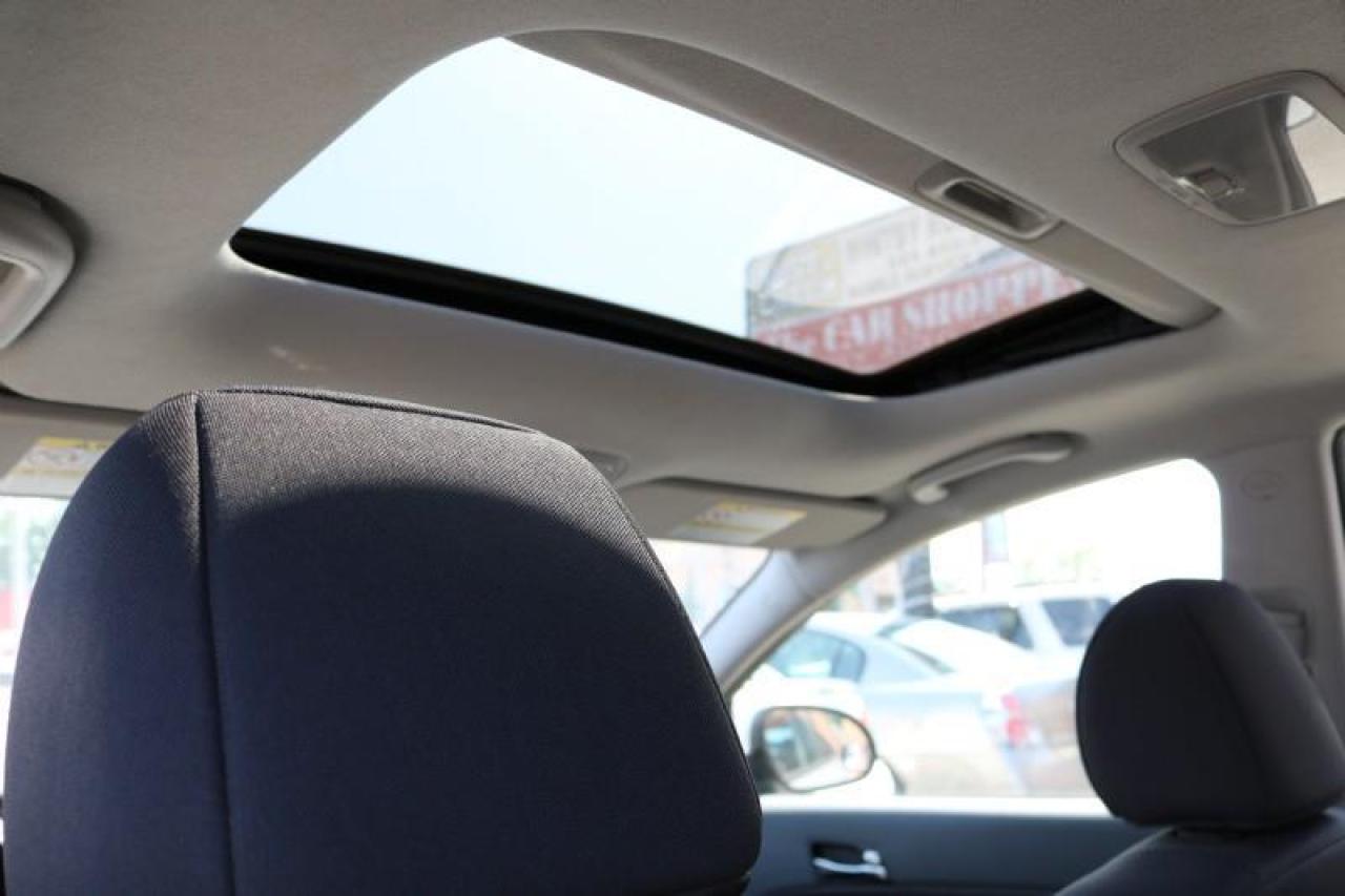 2011 Hyundai Elantra Touring SE Photo