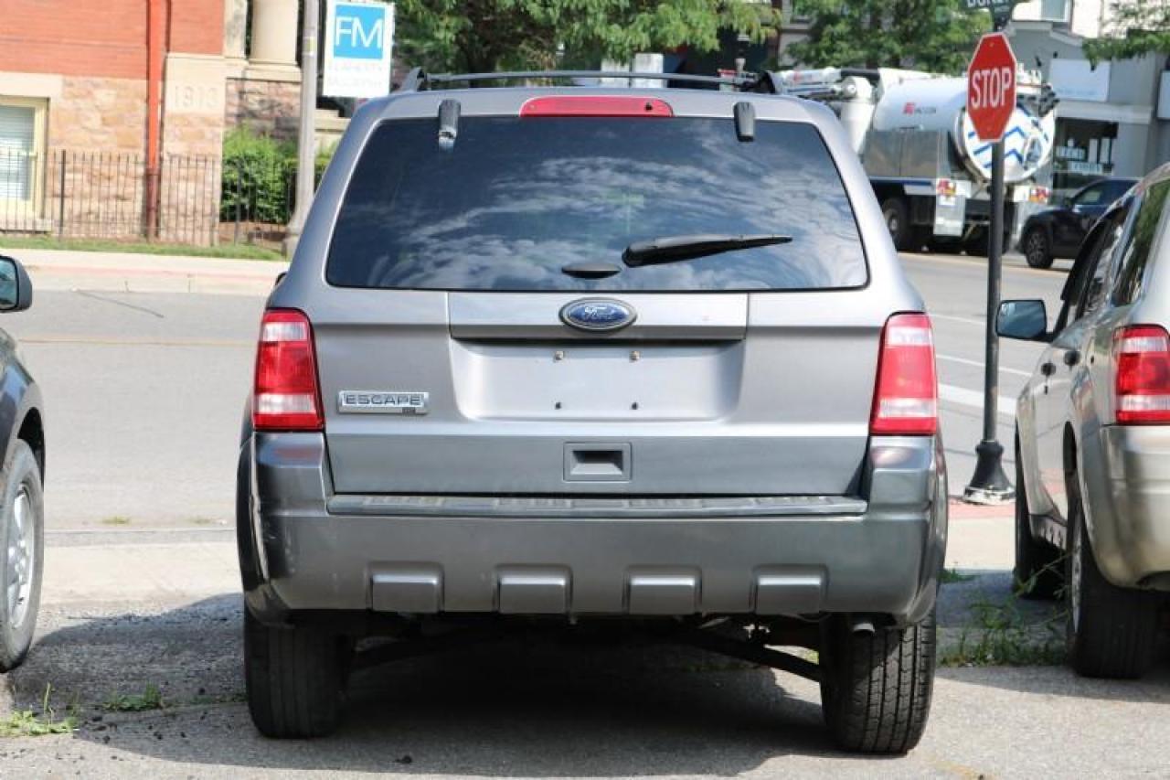 2011 Ford Escape XLT Photo