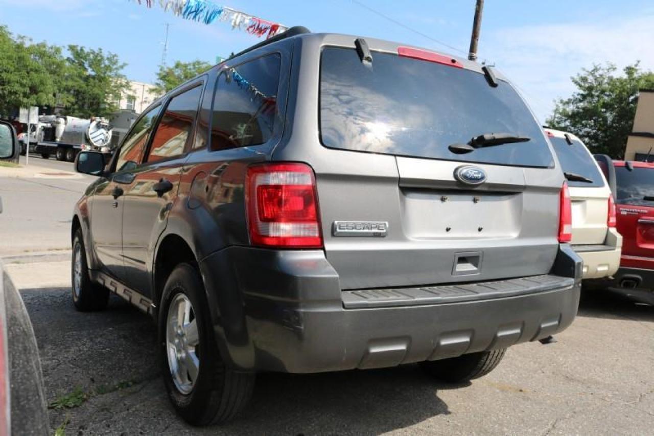 2011 Ford Escape XLT Photo