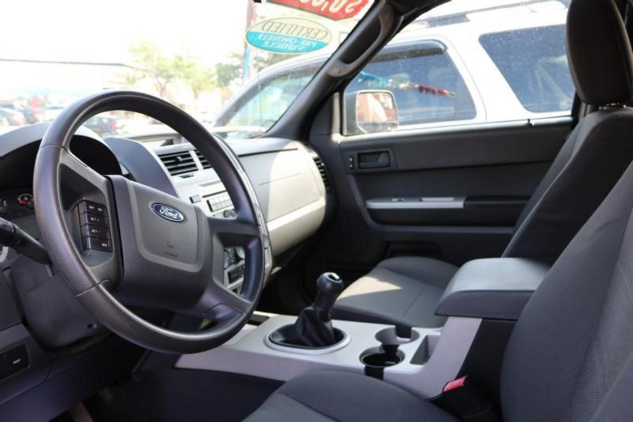 2011 Ford Escape XLT Photo