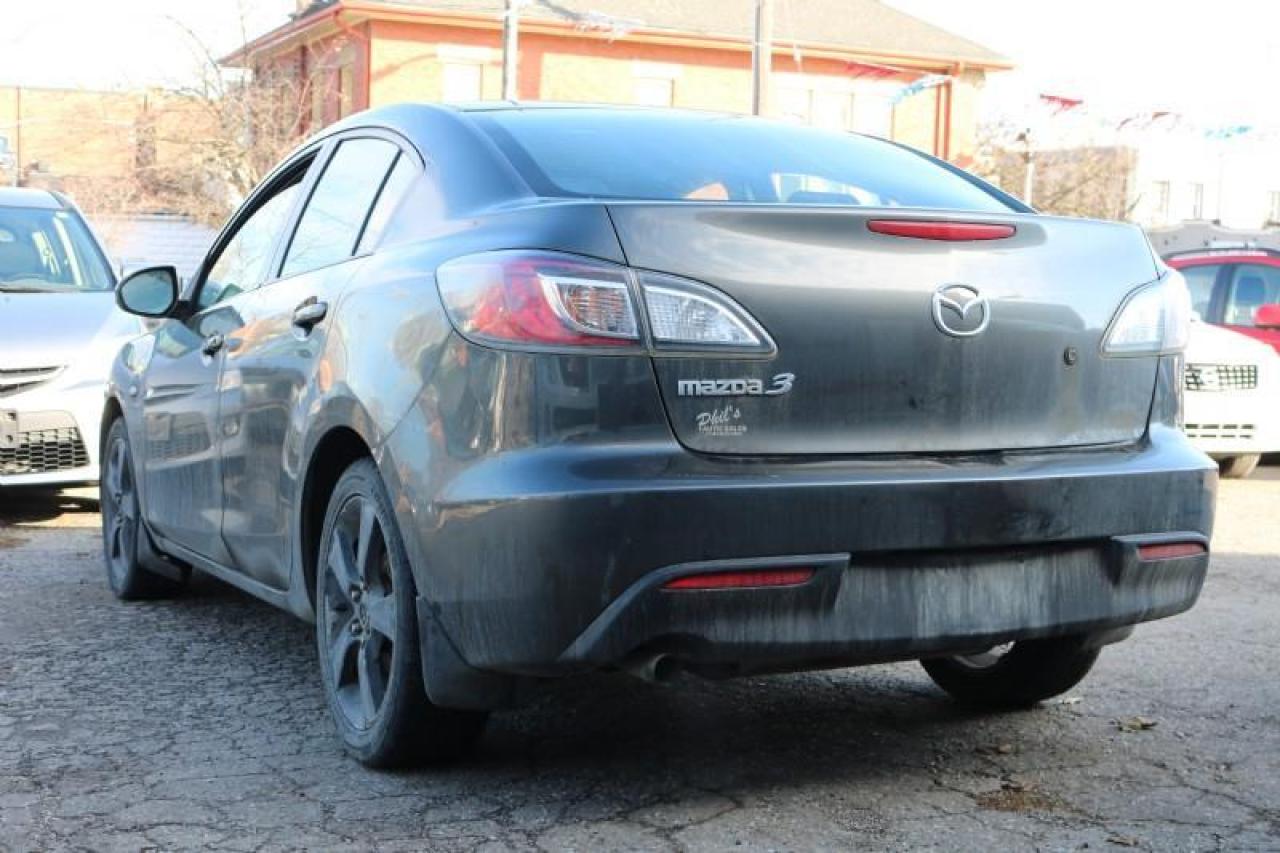 2010 Mazda MAZDA3 I Sport Photo