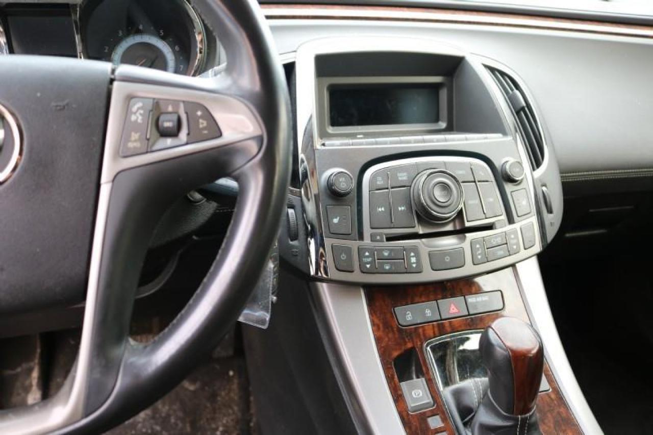 2010 Buick LaCrosse CXL V6 Photo