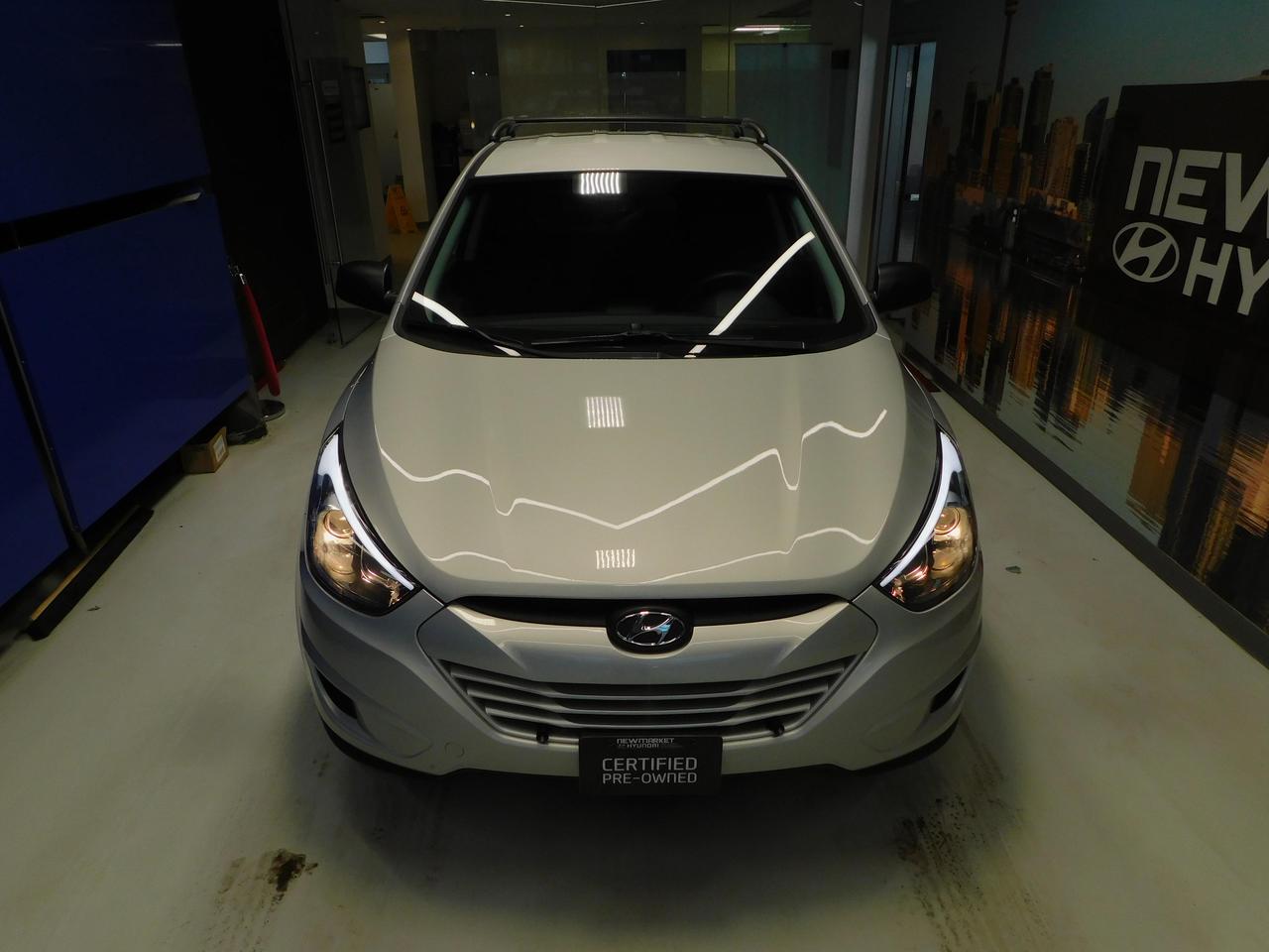 2015 Hyundai Tucson GL Heated Seats Bluetooh A/C Photo