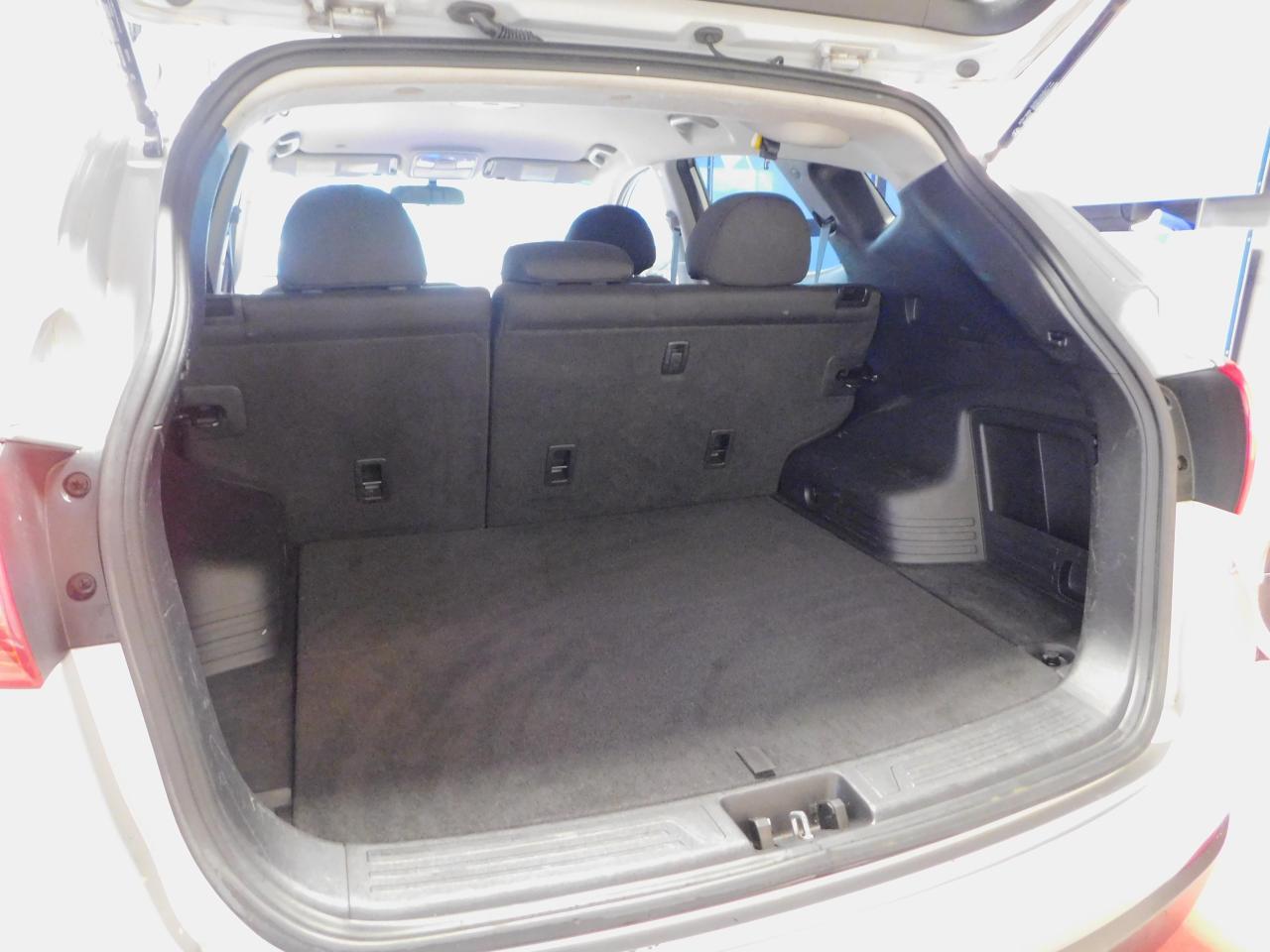 2015 Hyundai Tucson GL Heated Seats Bluetooh A/C Photo