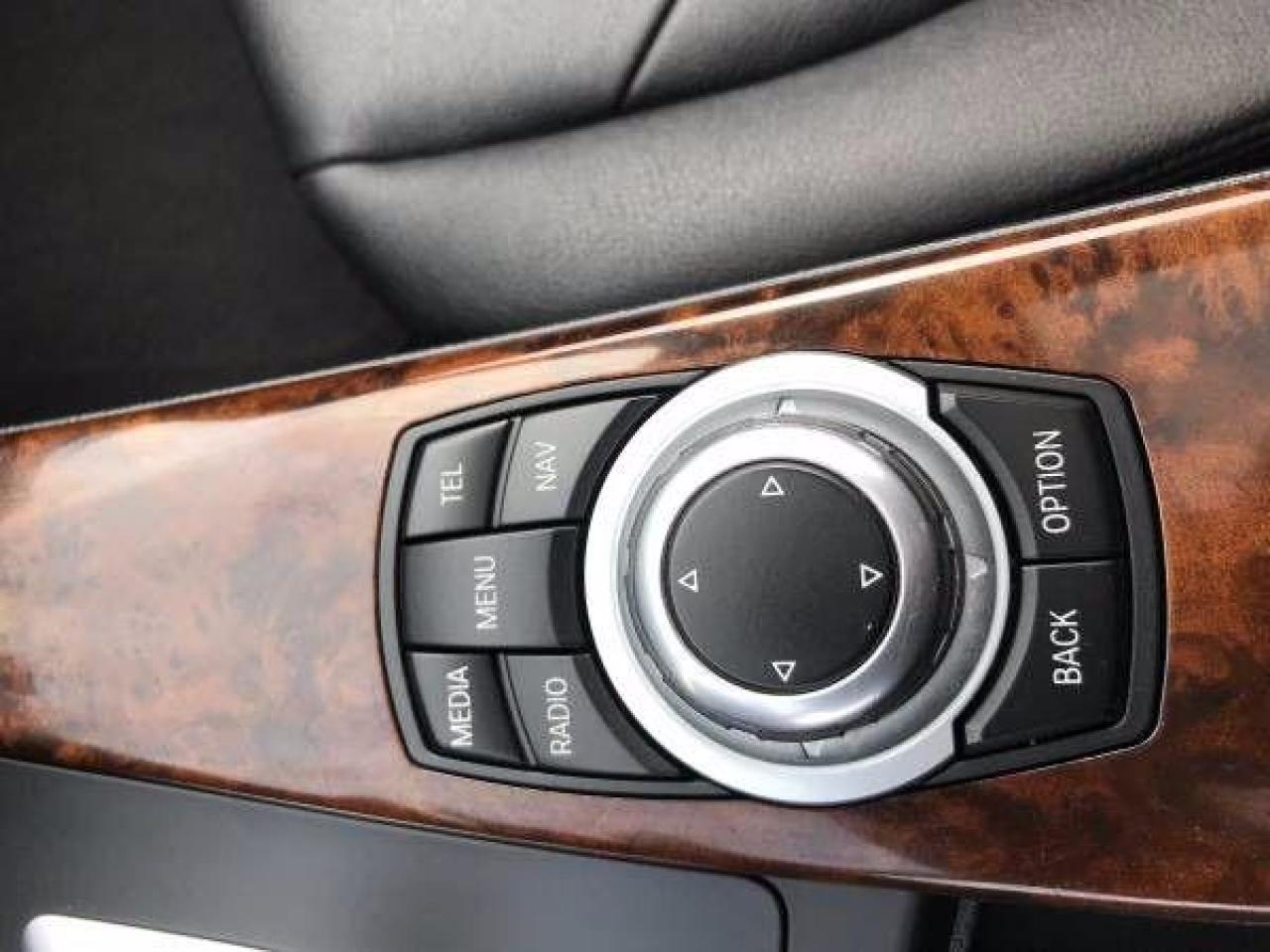 2013 BMW 328xi 328i xDrive - Photo #7