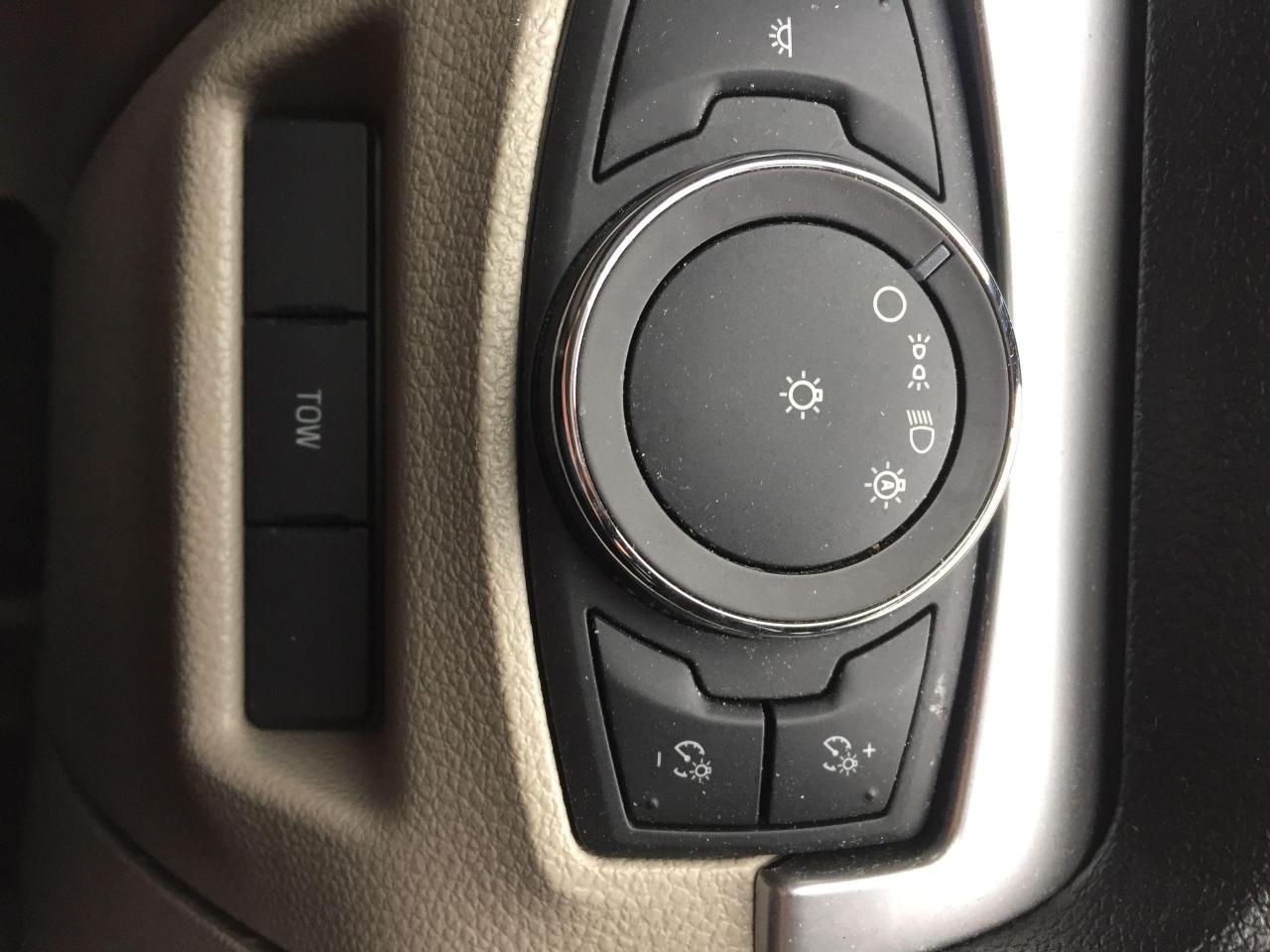 2018 Ford Explorer 4WD-BACK UP CAM.-BLUETOOTH-NO CLAIMS! - Photo #12