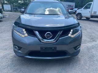 2015 Nissan Rogue SV. PANO ROOF, REVERSE CAMERA - Photo #2