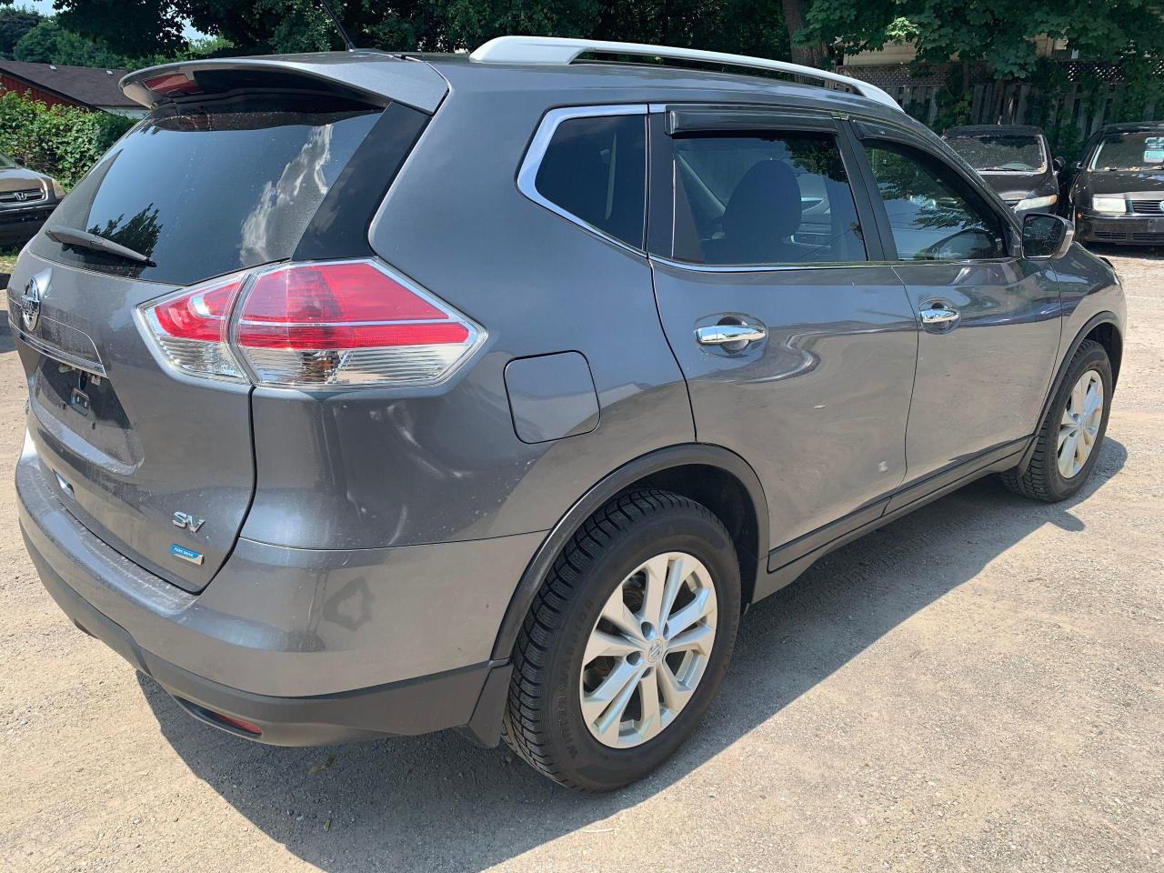 2015 Nissan Rogue SV. PANO ROOF, REVERSE CAMERA - Photo #5