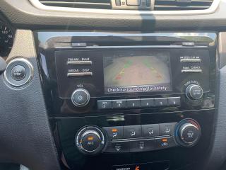 2015 Nissan Rogue SV. PANO ROOF, REVERSE CAMERA - Photo #12