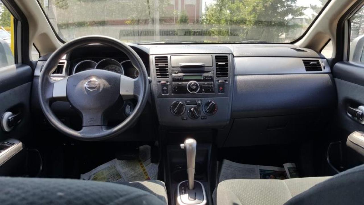 2011 Nissan Versa / Certified / Excellent Condition  / Warranty Photo