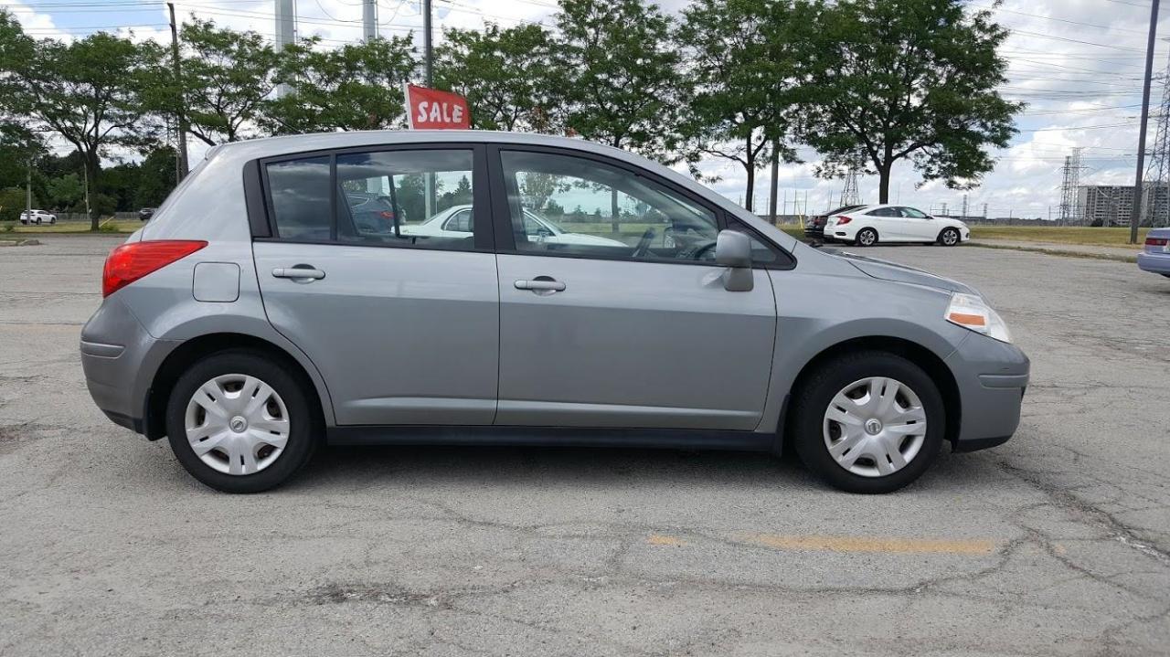 2011 Nissan Versa / Certified / Excellent Condition  / Warranty Photo