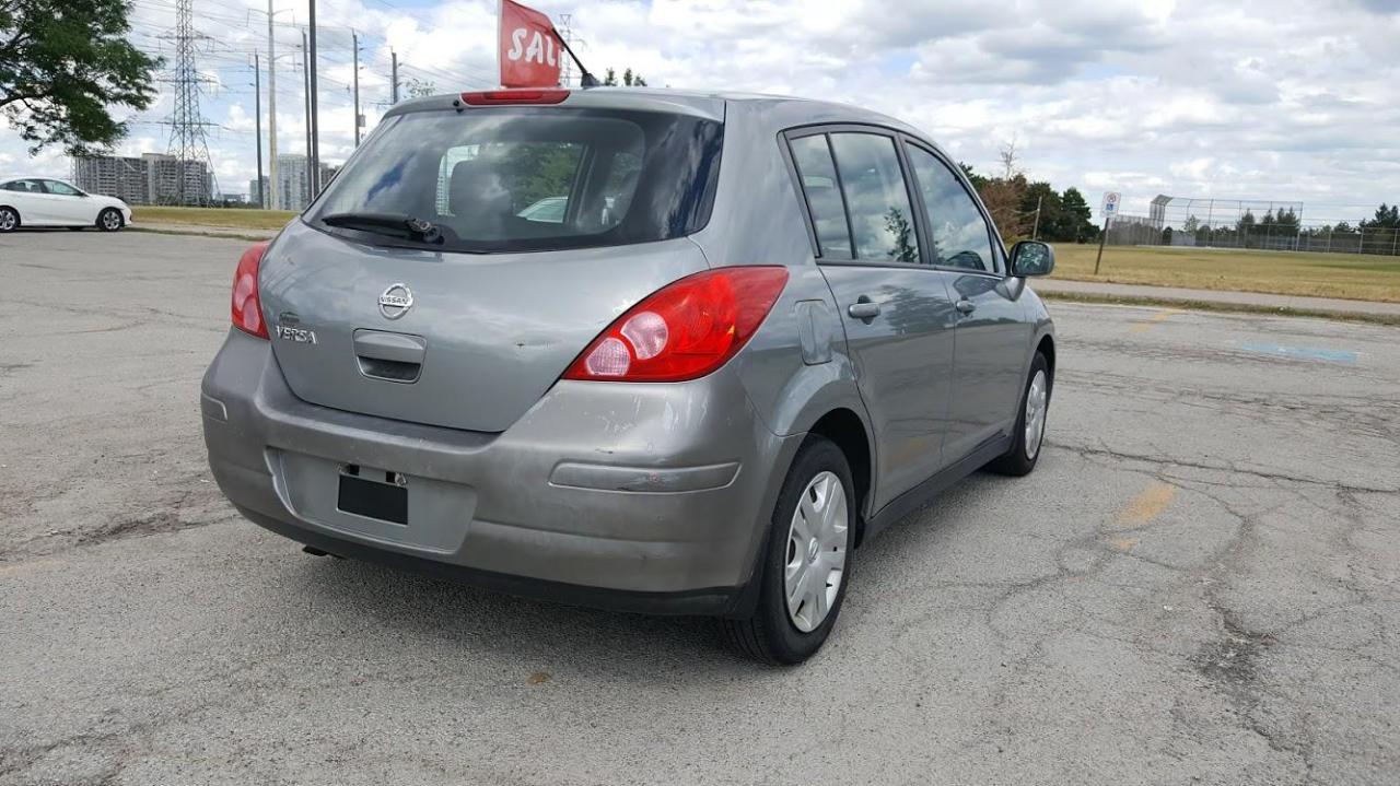 2011 Nissan Versa / Certified / Excellent Condition  / Warranty Photo