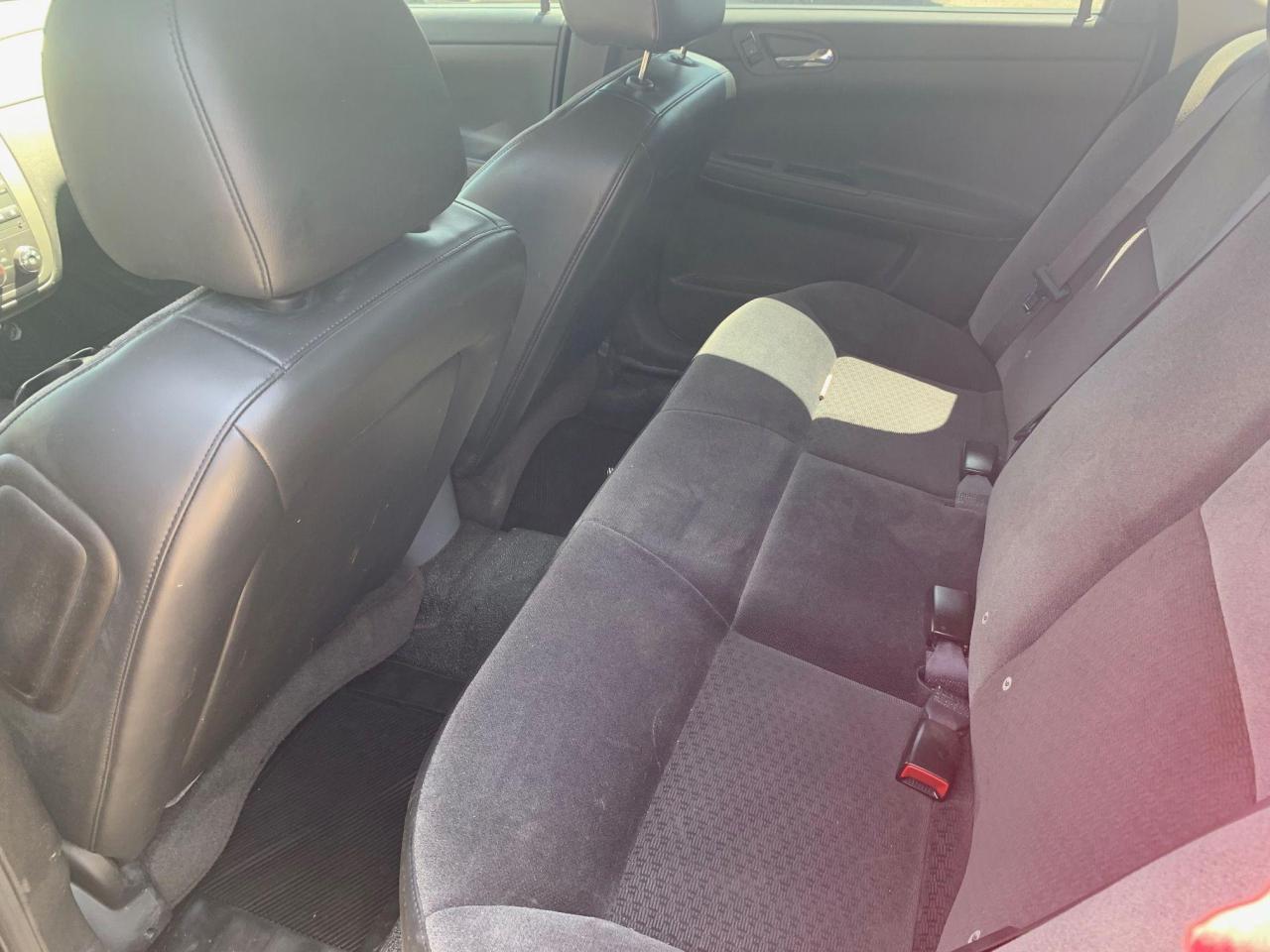 2011 Chevrolet Impala LOW Km’s,Certified,A/C,Super Comfortable. Photo