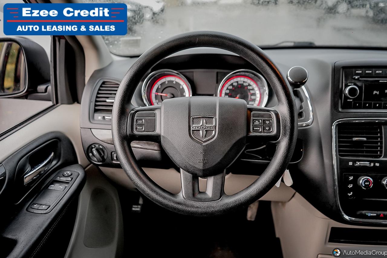 2017 Dodge Grand Caravan SXT Photo