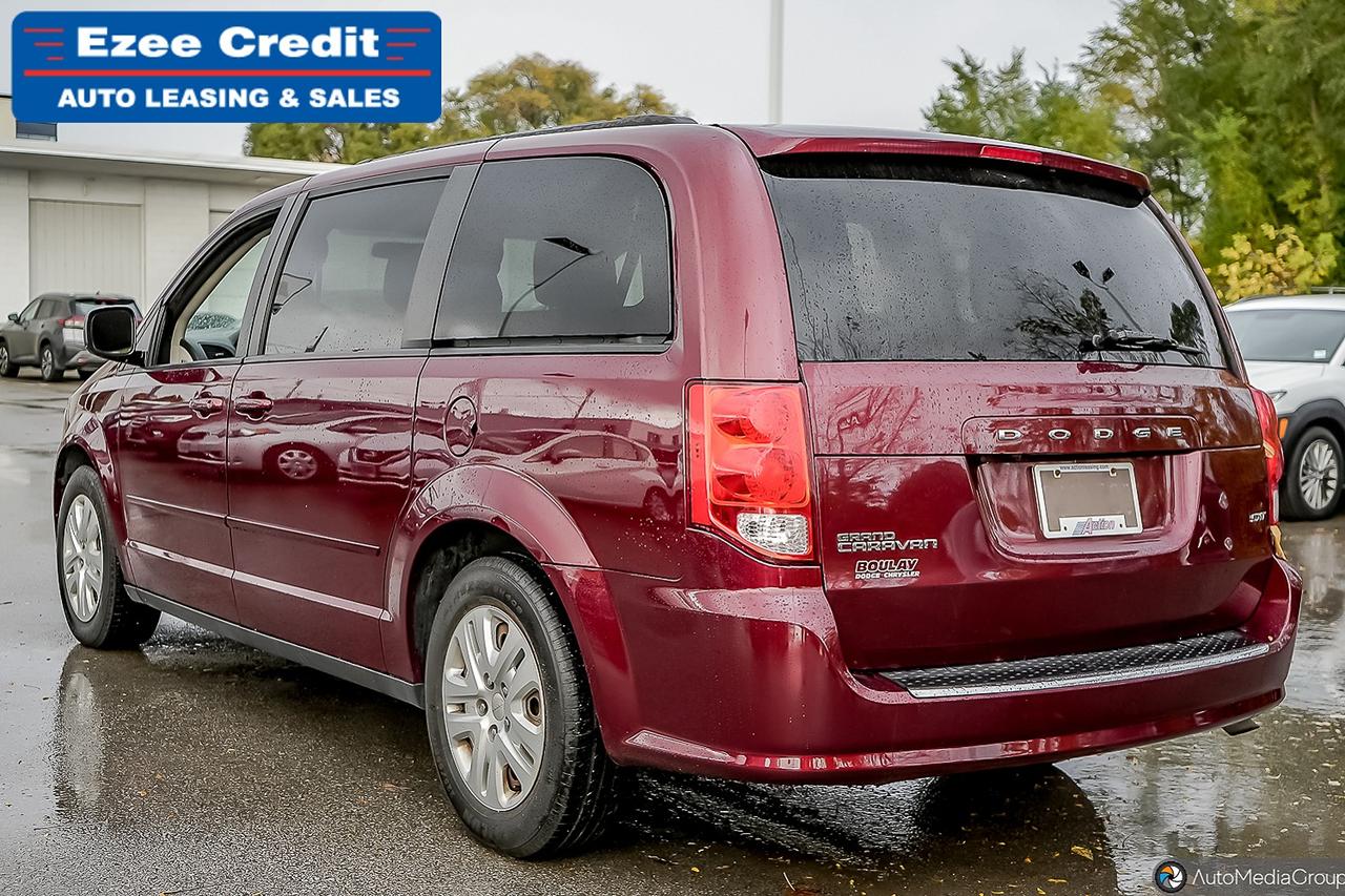 2017 Dodge Grand Caravan SXT Photo