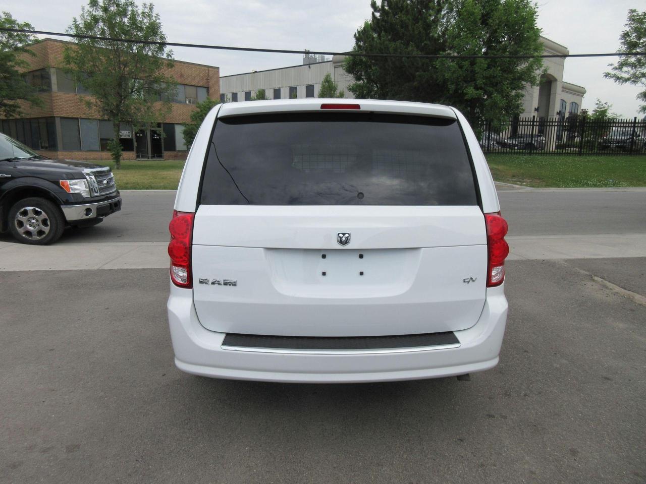 2015 RAM Cargo Van  Photo