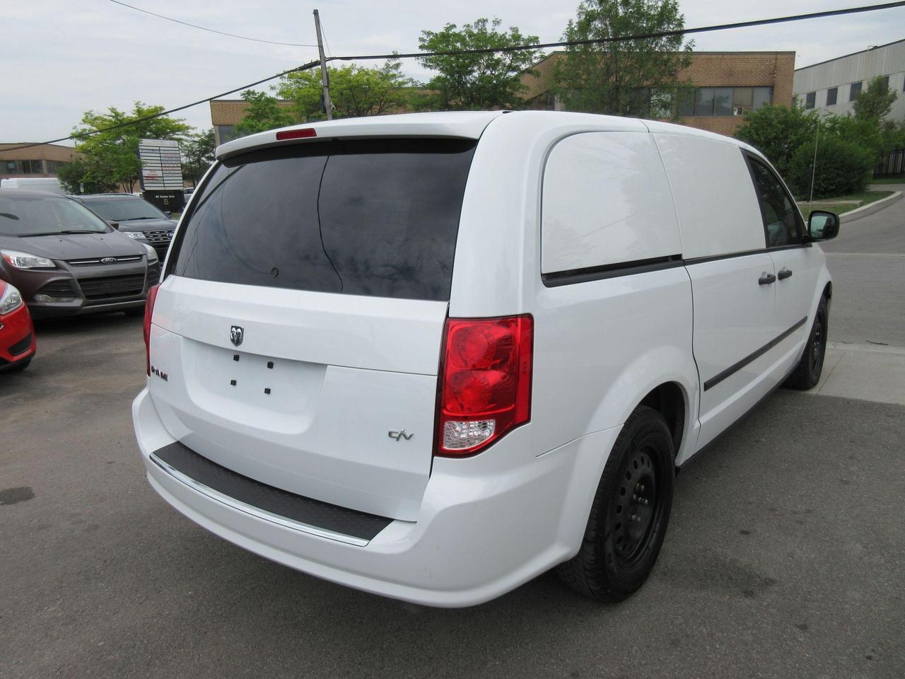 2015 RAM Cargo Van  Photo