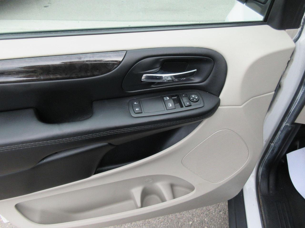 2015 RAM Cargo Van  Photo