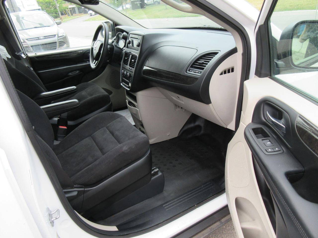 2015 RAM Cargo Van  Photo