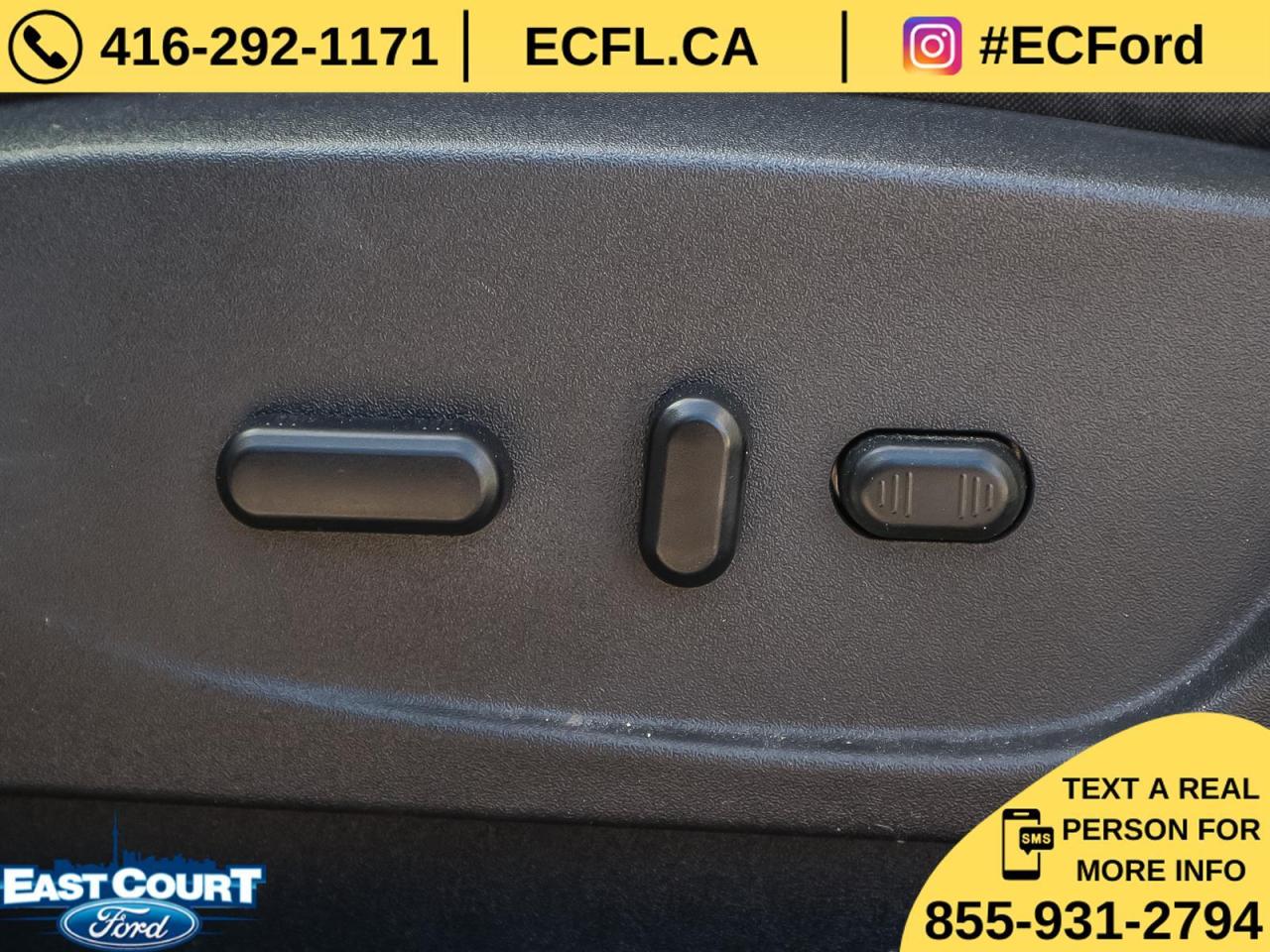 2017 Ford Escape SE NAV| TOUCH SCREEN| APPLE/ANDROID| DUAL ZONE AC Photo