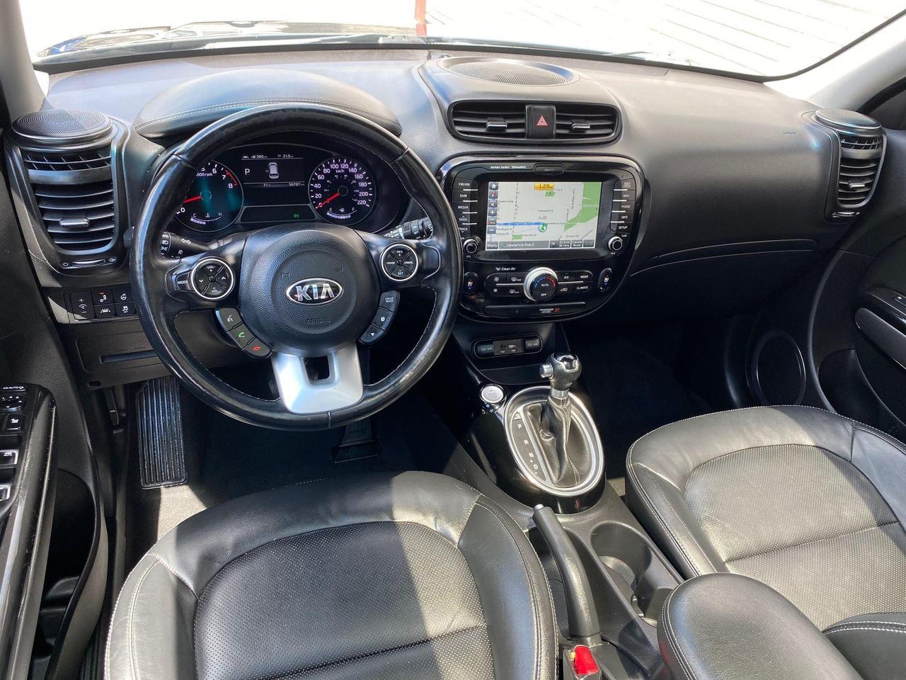 2017 Kia Soul Top of the line EX Tech! Low Milage! No Accidents! Photo