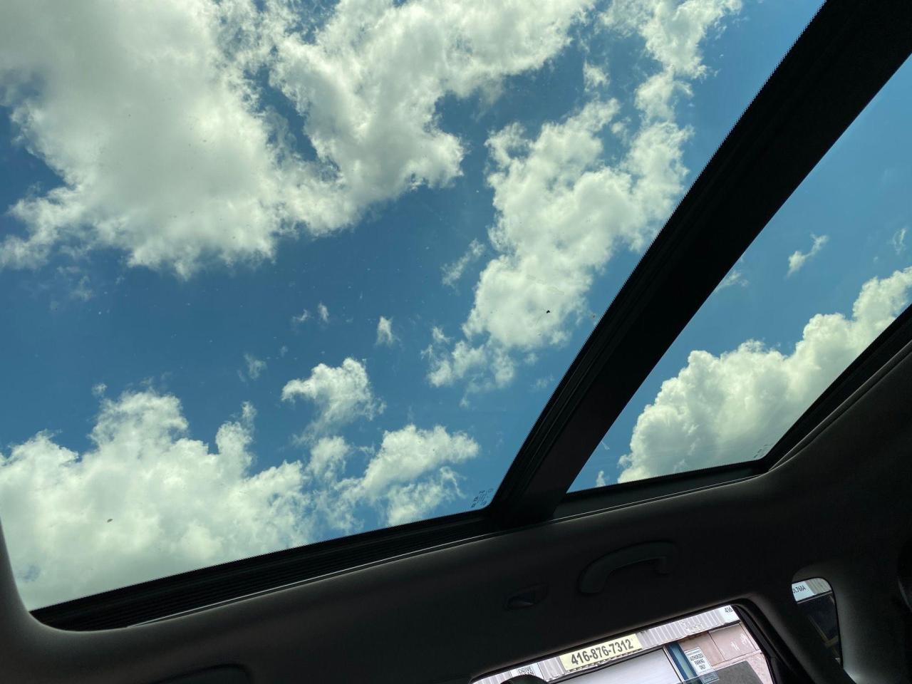 2017 Kia Soul Top of the line EX Tech! Low Milage! No Accidents! - Photo #34