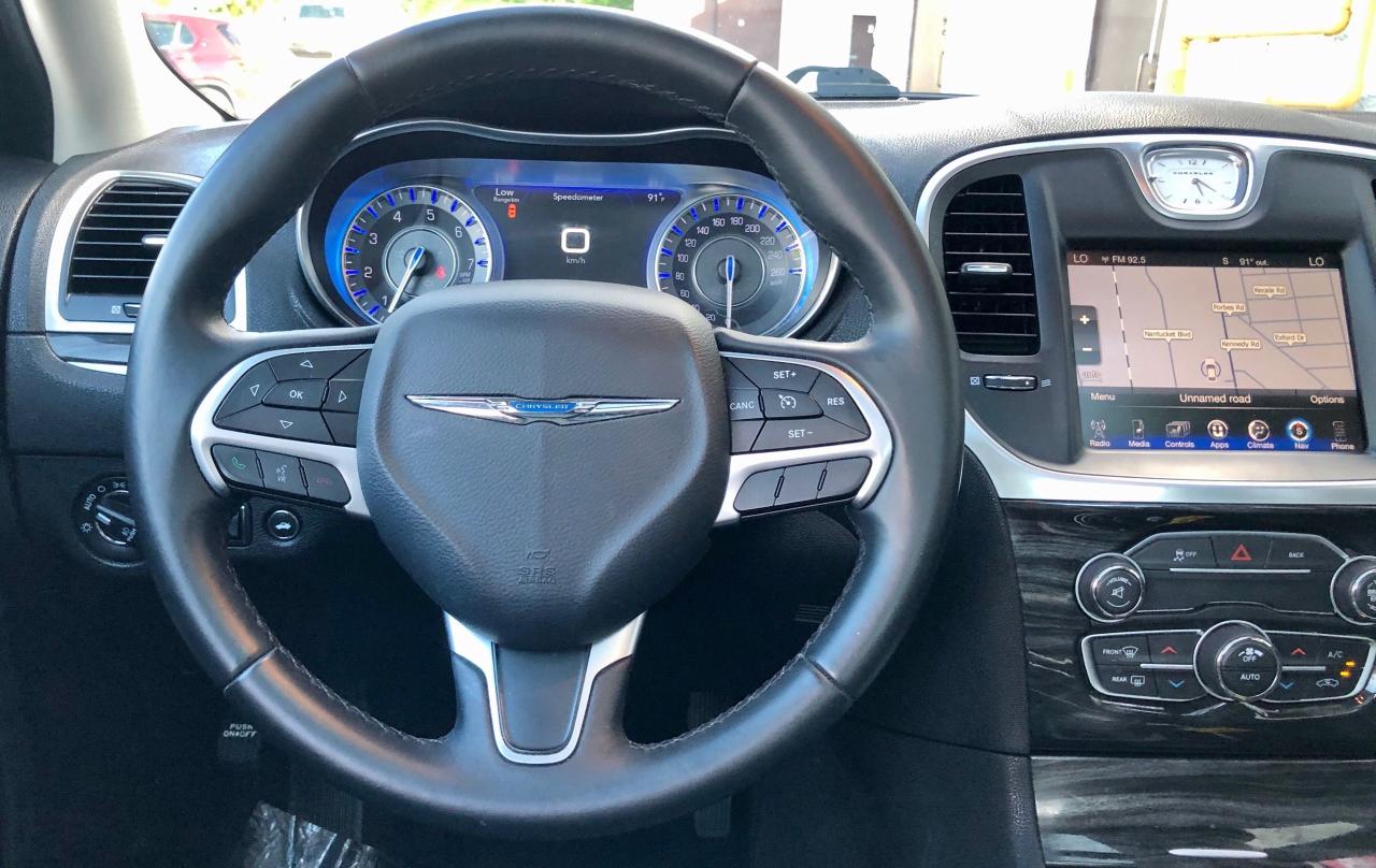 2016 Chrysler 300 TOURING-ALL CREDIT ACCEPTED Photo