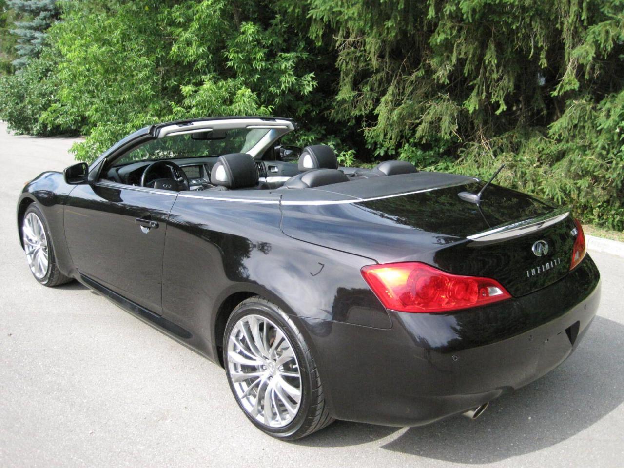 2013 Infiniti G37 Sport Convertible - Photo #6