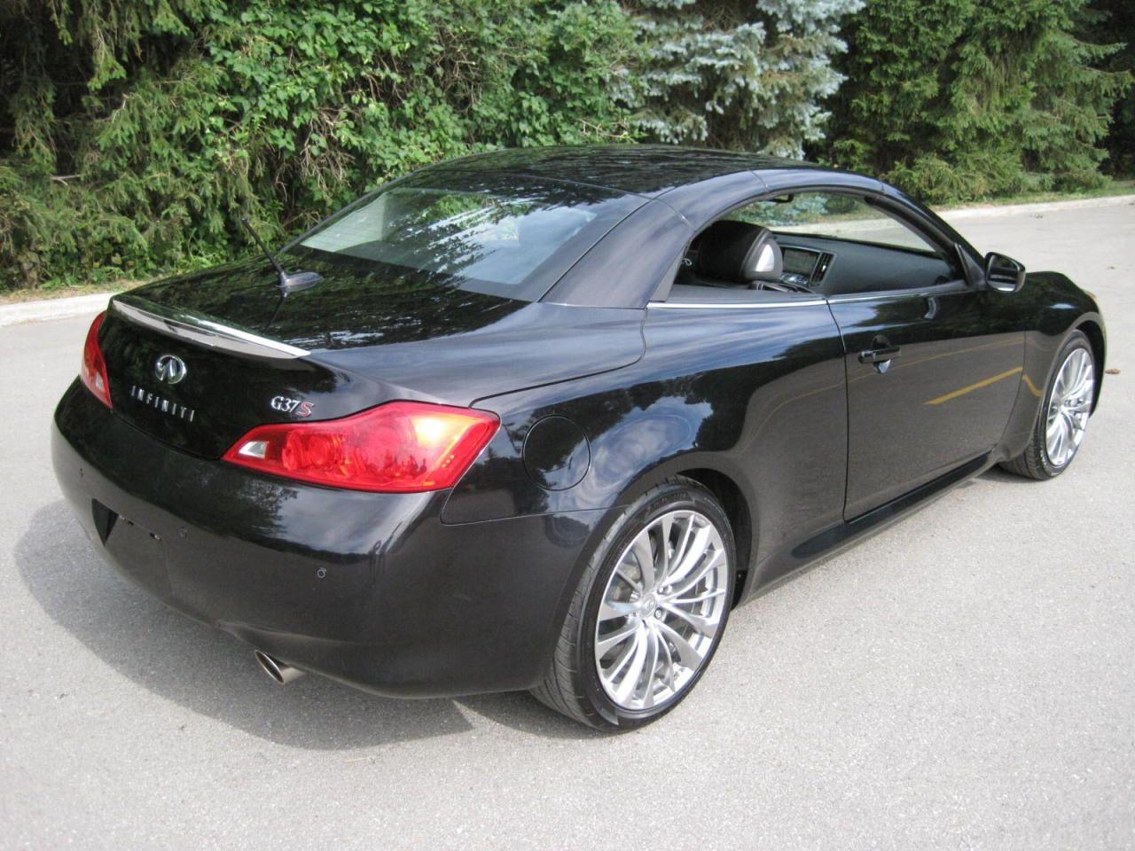 2013 Infiniti G37 Sport Convertible - Photo #8