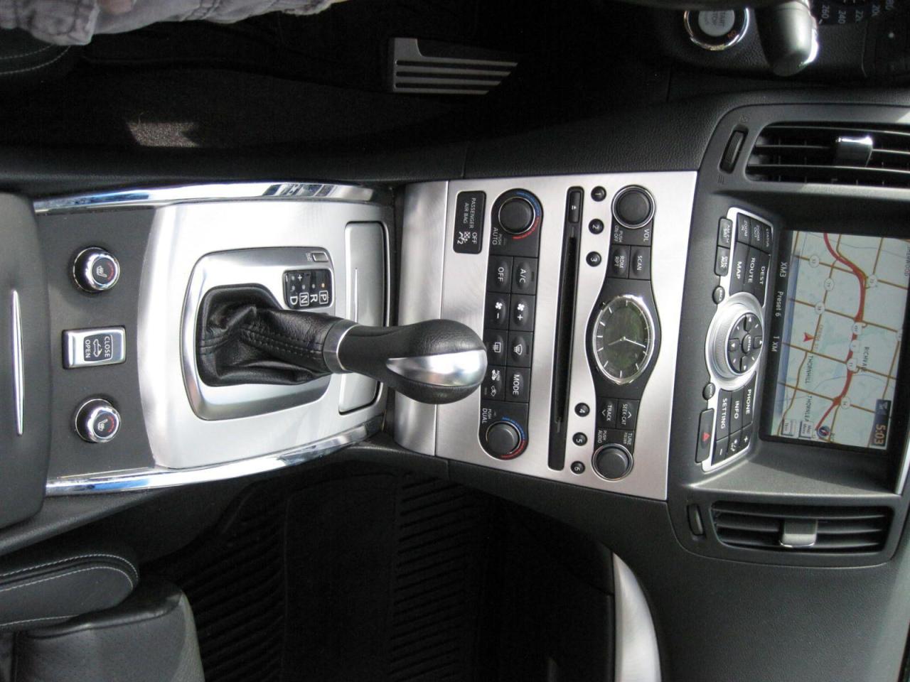 2013 Infiniti G37 Sport Convertible - Photo #18