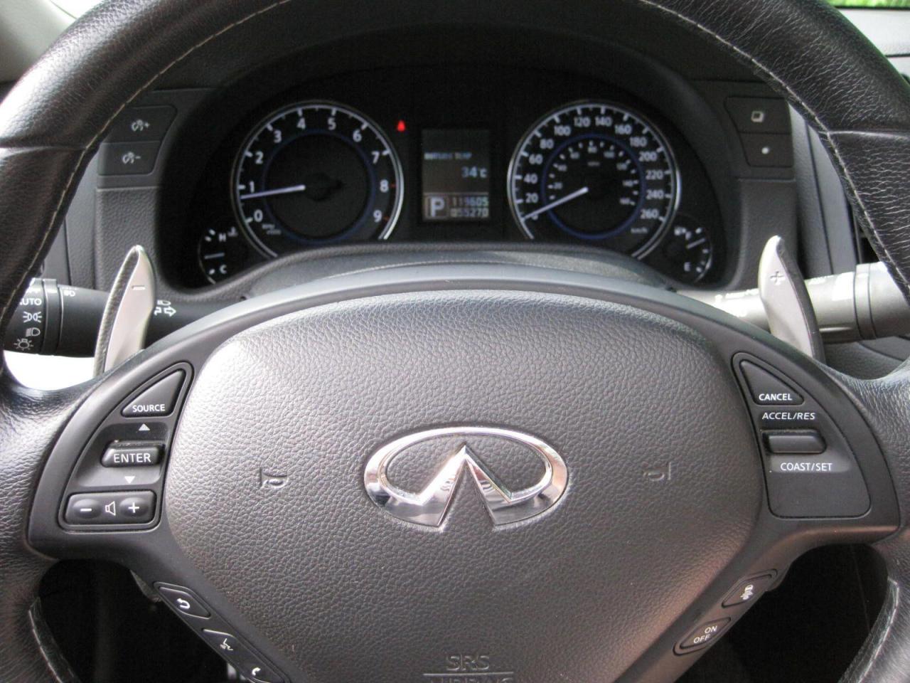 2013 Infiniti G37 Sport Convertible - Photo #19