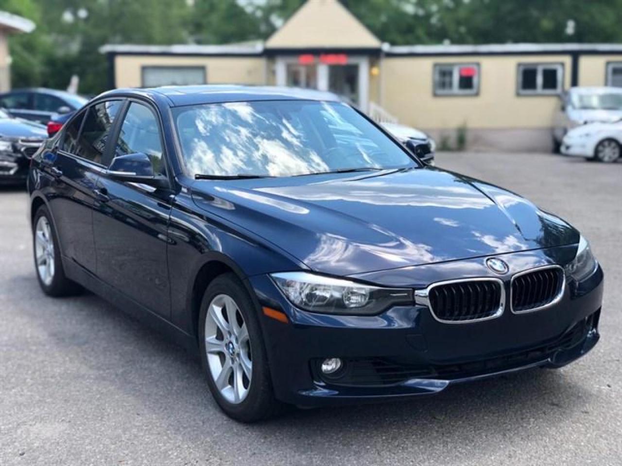 Used 2013 BMW 328i xDrive Sedan for sale in Mississauga, ON