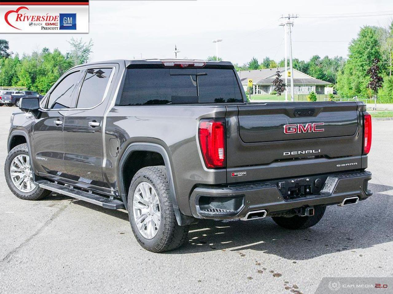 2020 GMC Sierra 1500 Denali Photo3