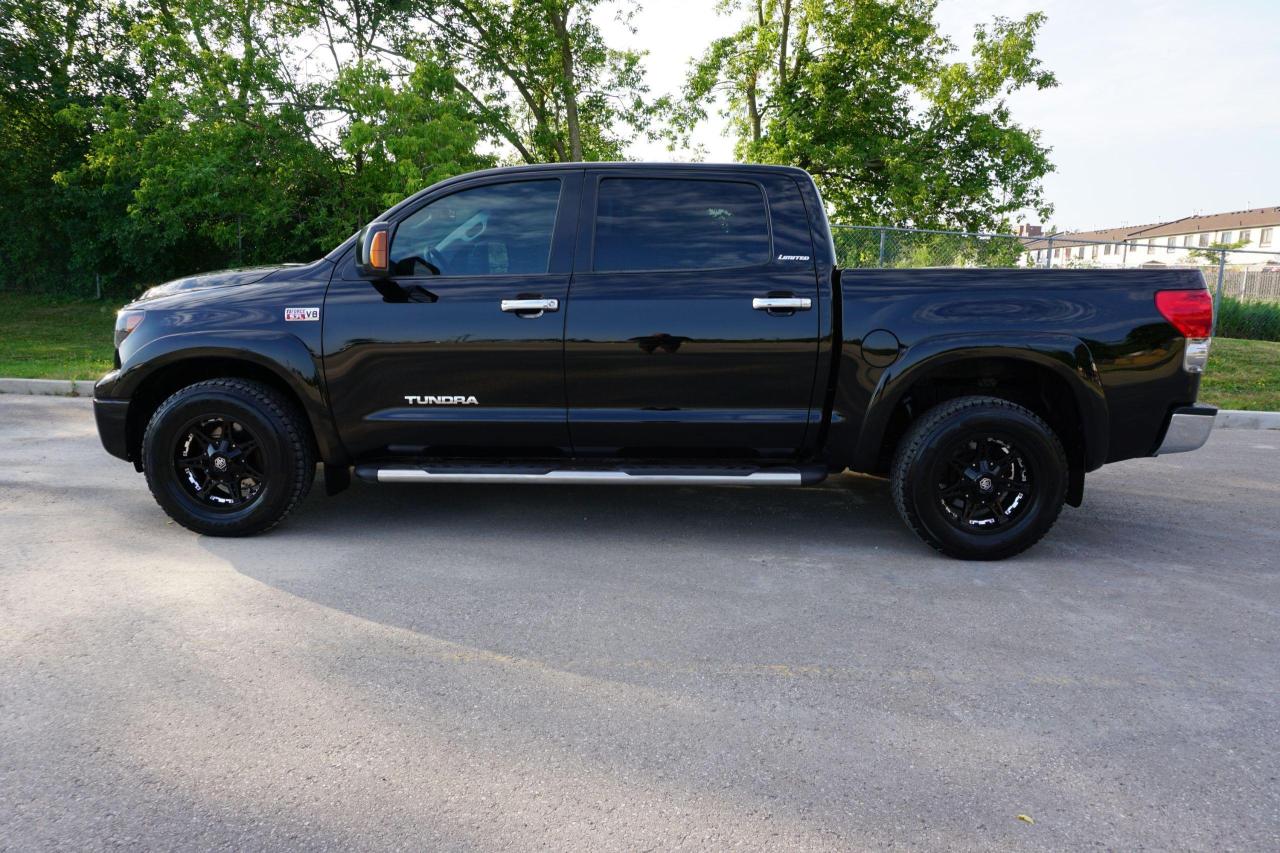 2007 Toyota Tundra 1 OWNER /NO ACCIDENTS CREWMAX /LTD /STUNNING COMBO - Photo #2
