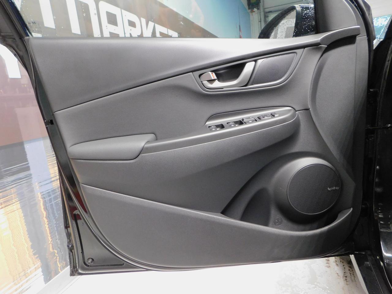 2020 Hyundai KONA Ultimate Photo