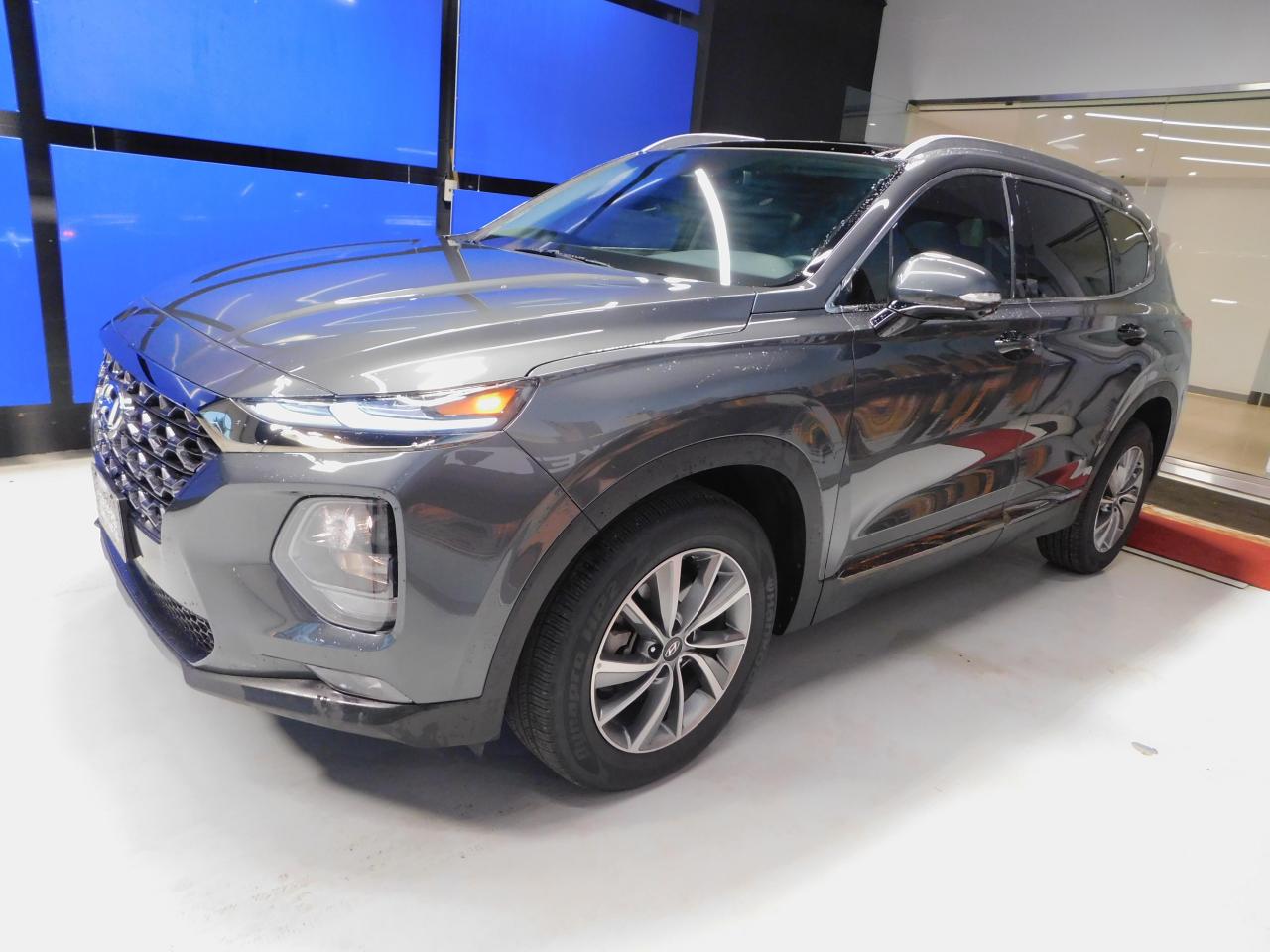 2020 Hyundai Santa Fe Luxury Photo