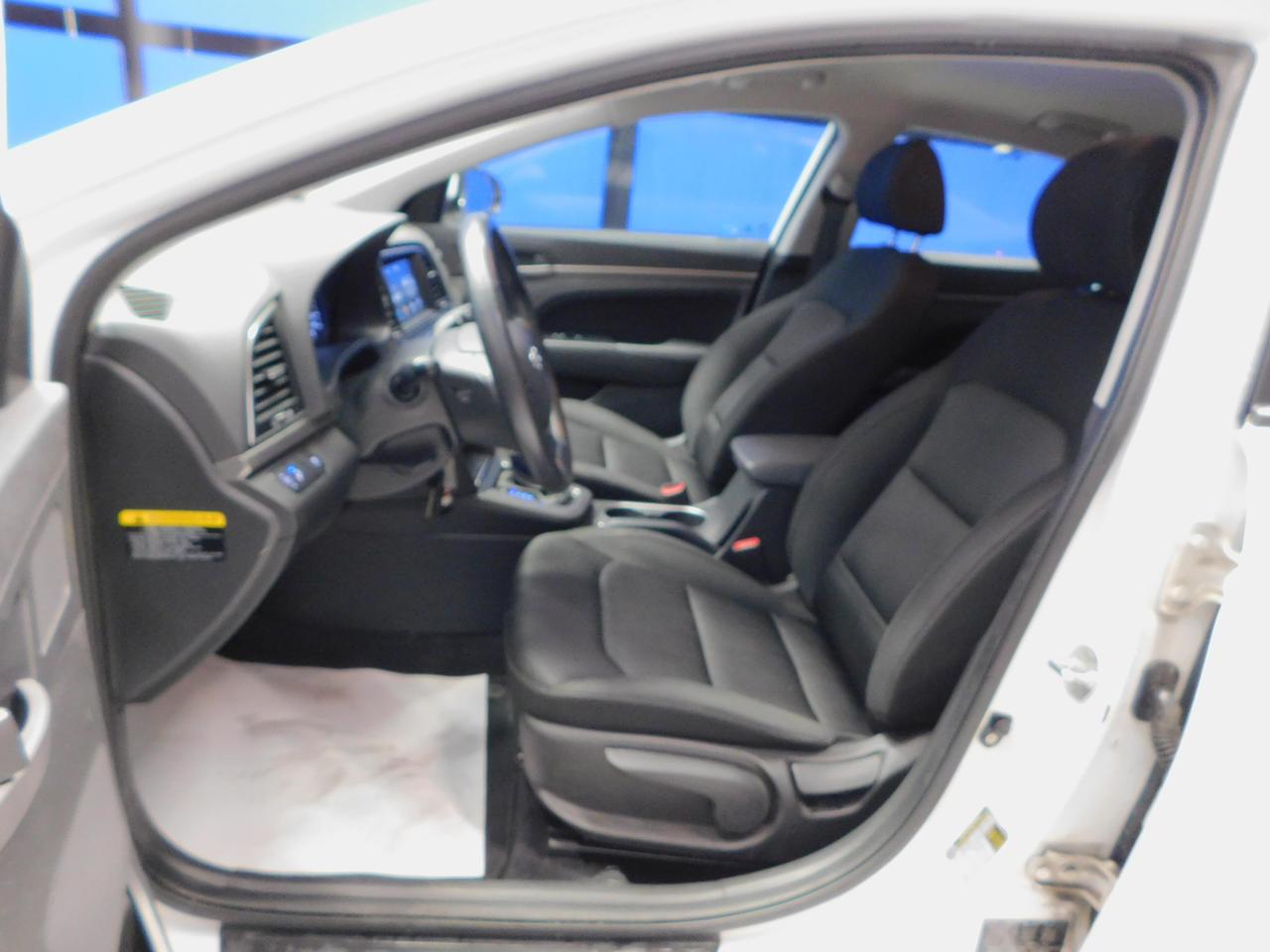 2017 Hyundai Elantra GL Photo