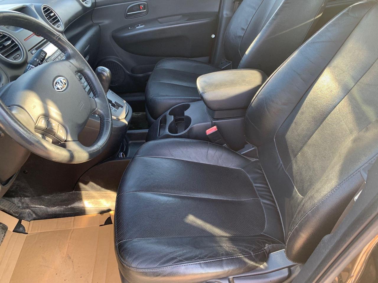 2011 Kia Rondo EX w/3rd Row,7pass,CERTIFIED,A/C,LOW KM’s Photo