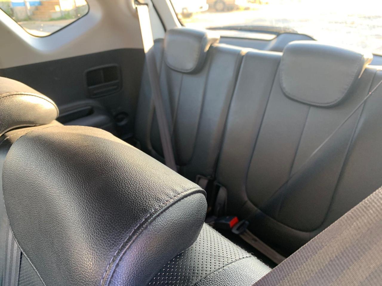 2011 Kia Rondo EX w/3rd Row,7pass,CERTIFIED,A/C,LOW KM’s Photo