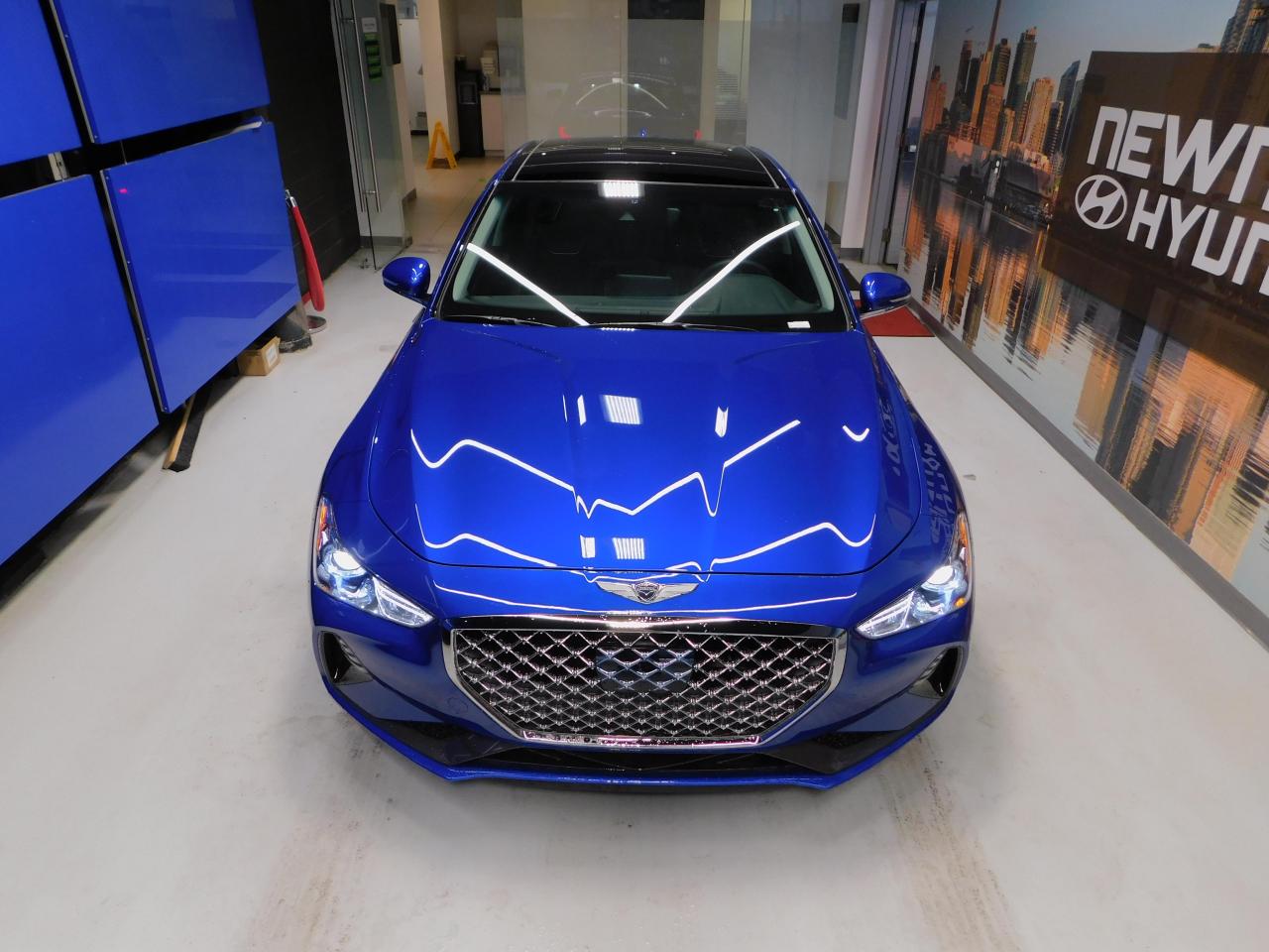 2020 Genesis G70 2.0T Elite Photo3