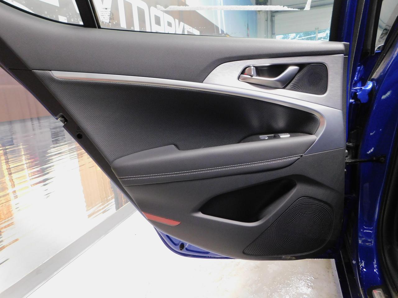 2020 Genesis G70 2.0T Elite Photo