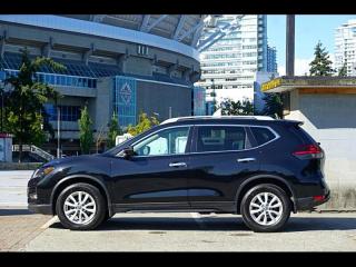Used 2018 Nissan Rogue SV AWD for sale in vancouver, BC