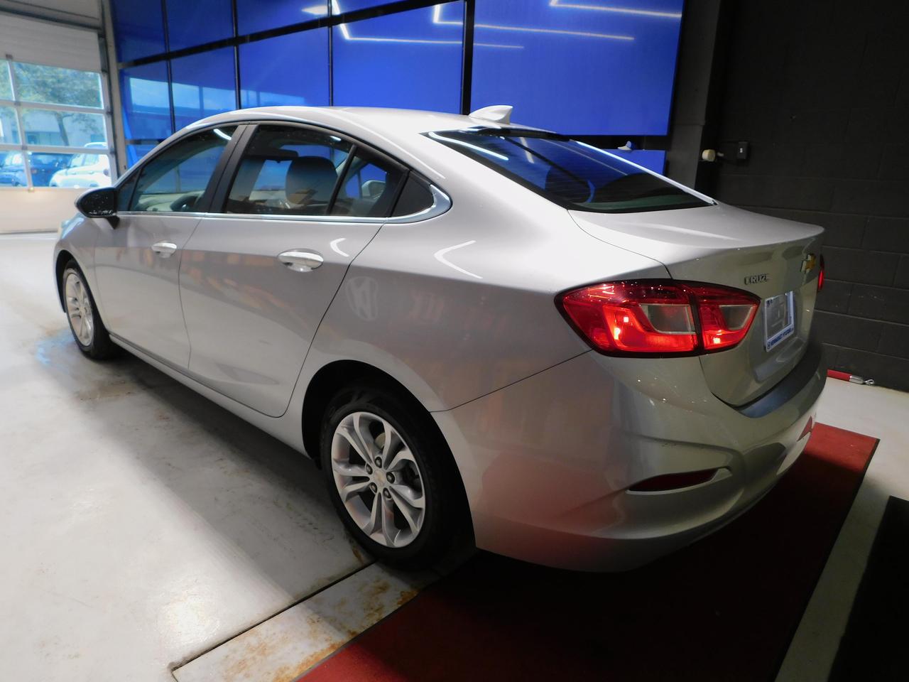 2019 Chevrolet Cruze LT+ Photo