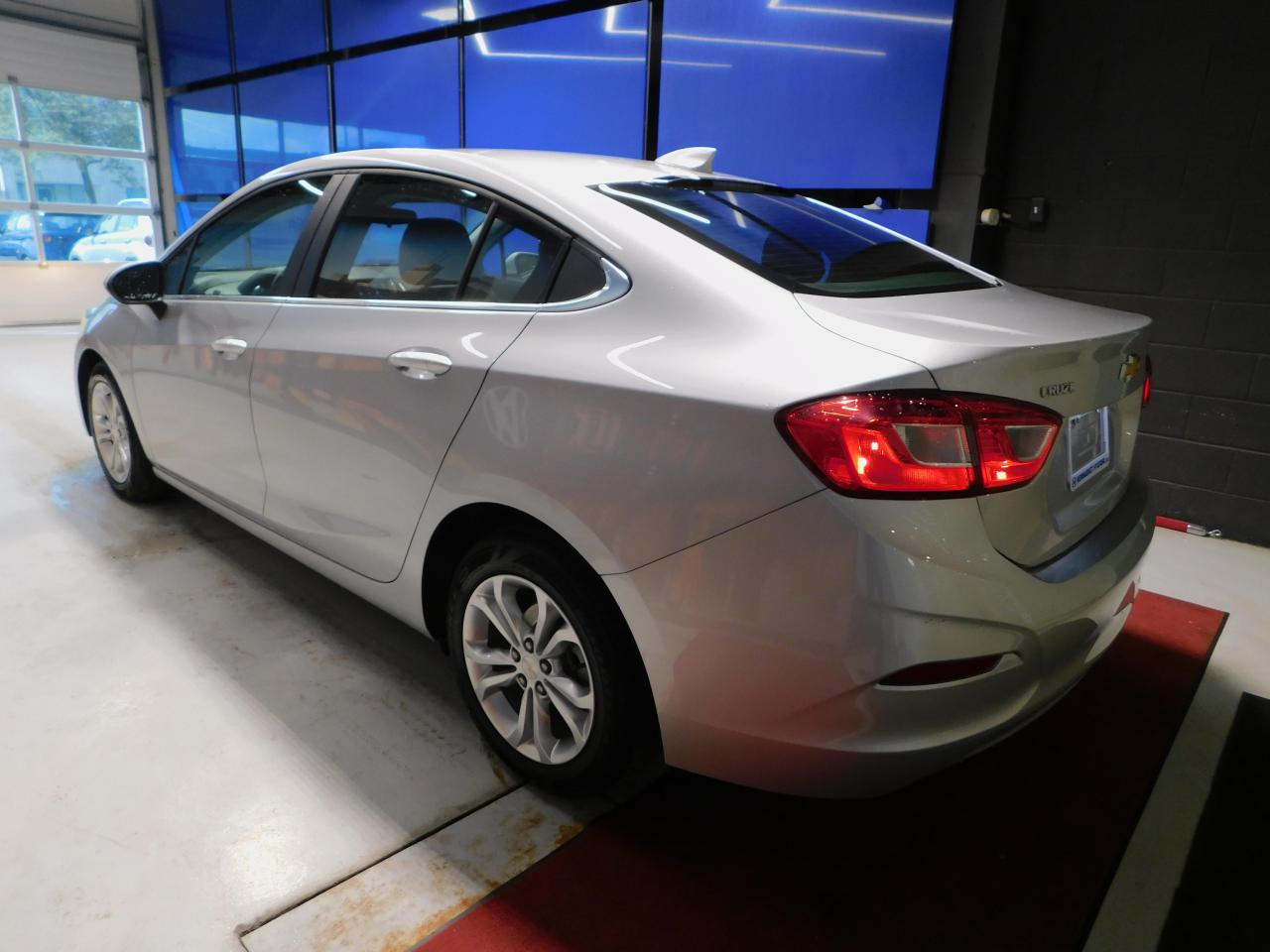 2019 Chevrolet Cruze LT+ Photo